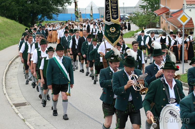 087 Kirchenzug.JPG